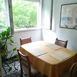 Friendly Well Located Family Daire