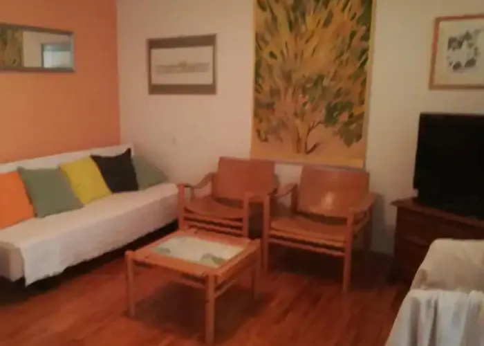 Friendly Well Located Family