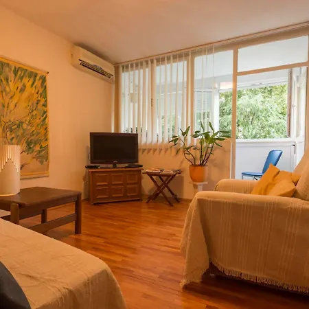 Friendly Well Located Family Apartamento